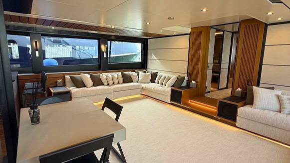 CARAT yacht