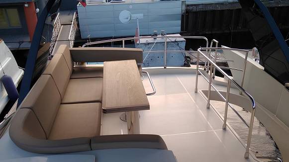 MARQUIS 630 SPORT yacht
