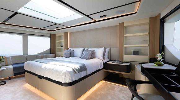 MAJESTY 111 yacht